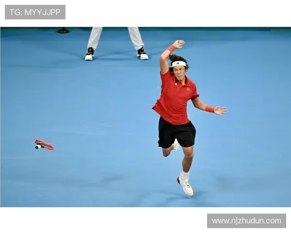 杭州网球队荣登网球意识排行榜榜首展现卓越实力与团队协作精神 杭州网球队荣登网球意识排行榜榜首展现卓越实力与团队协作精神