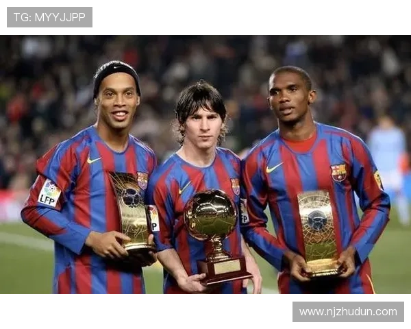 足球明星握手转场视频揭秘背后故事与精彩瞬间的完美结合